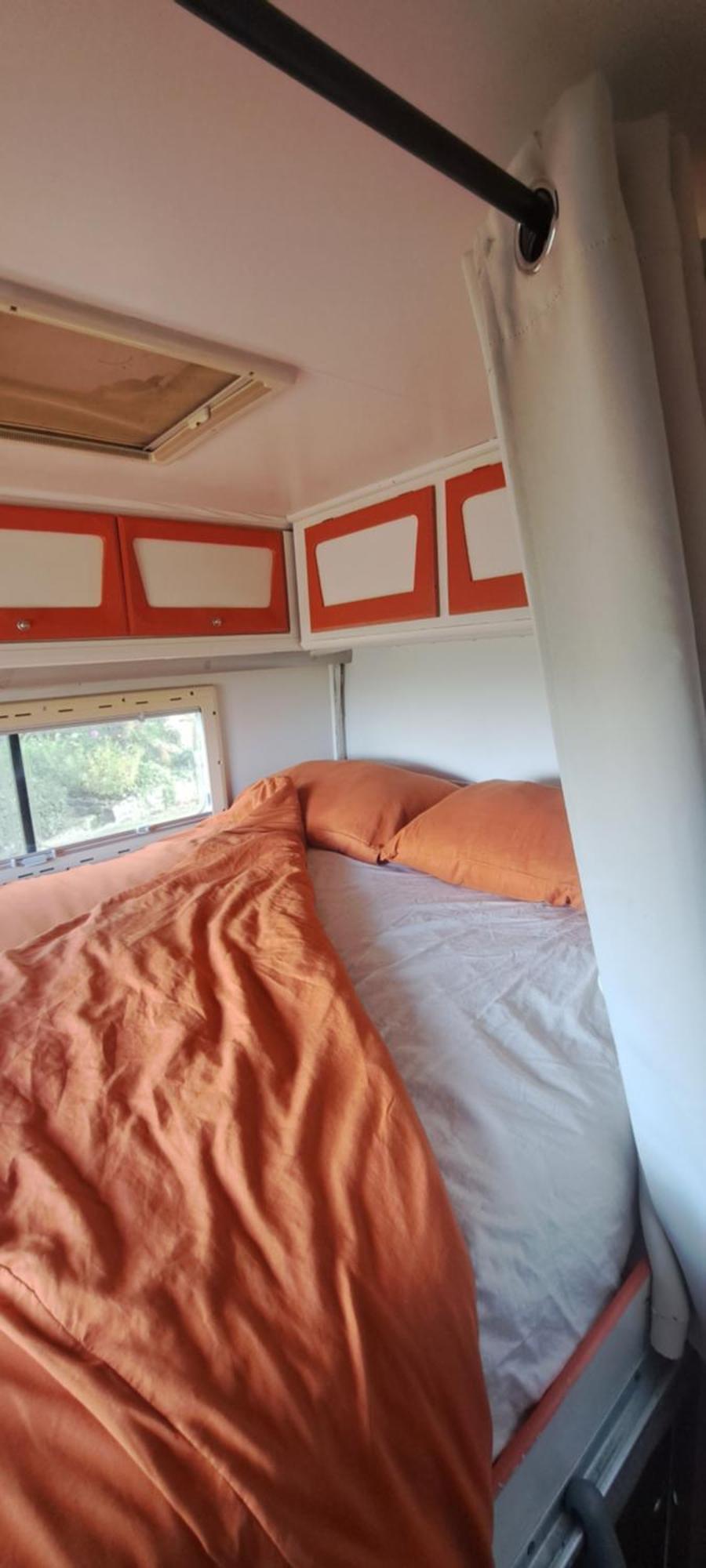 Camping Car A 3 Minutes Du Parc Pairi Daiza Hotell Brugelette Exteriör bild